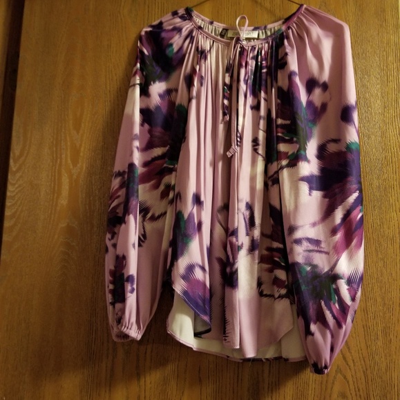 Jennifer Lopez Tops - Jennifer Lopez Blouse